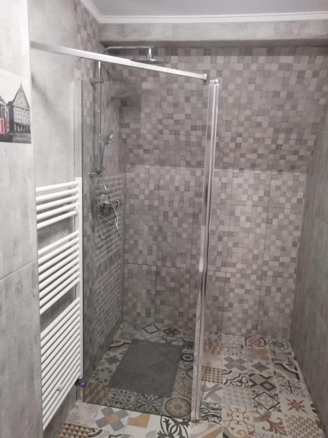 Casa Continentelor Hotell Cîmpulung Eksteriør bilde