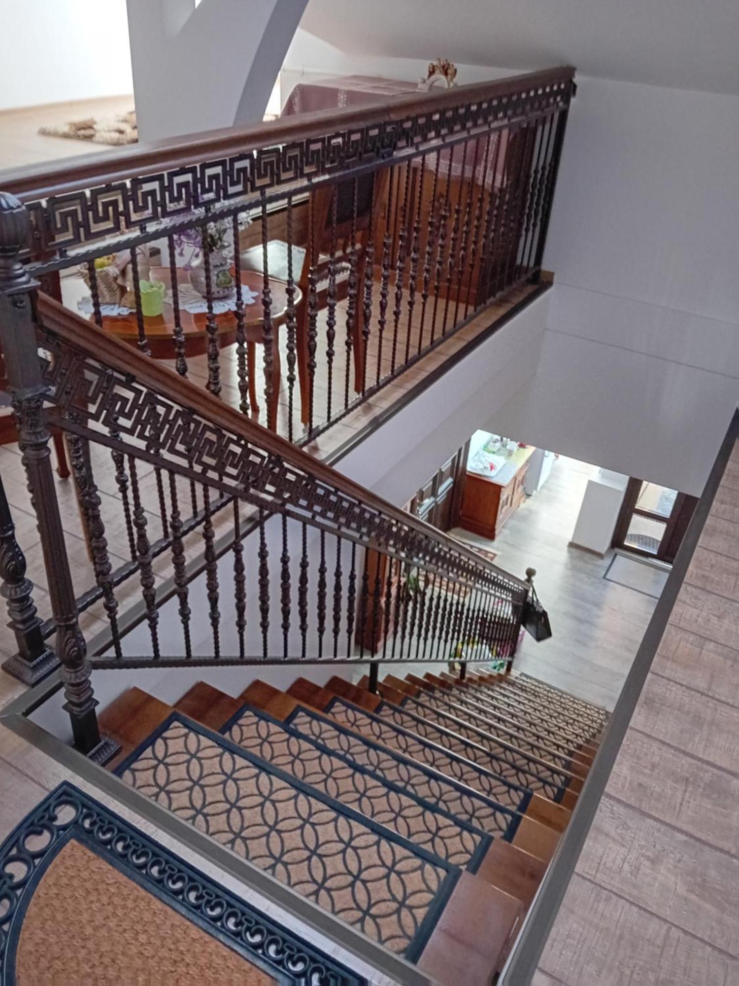Casa Continentelor Hotell Cîmpulung Eksteriør bilde