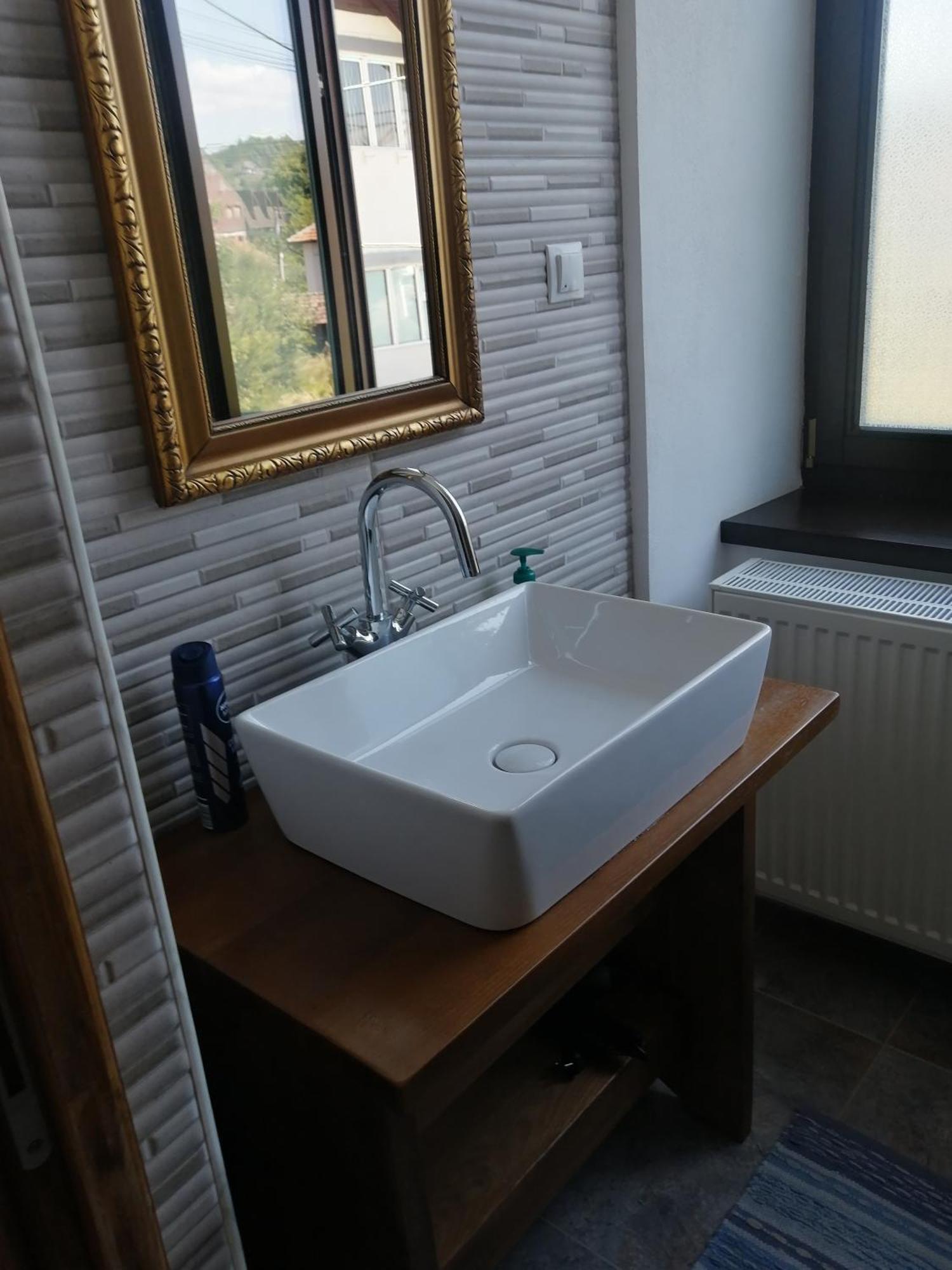 Casa Continentelor Hotell Cîmpulung Eksteriør bilde