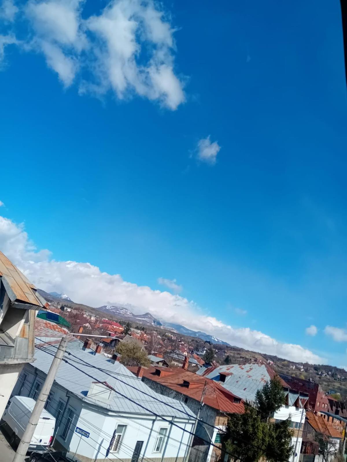 Casa Continentelor Hotell Cîmpulung Eksteriør bilde